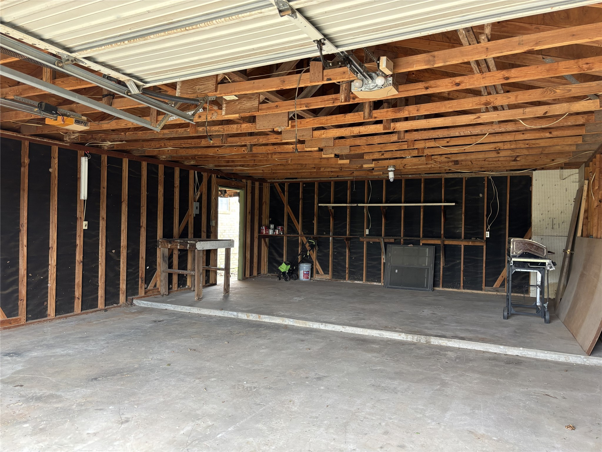 214 E Fourth Henrietta TX 76365