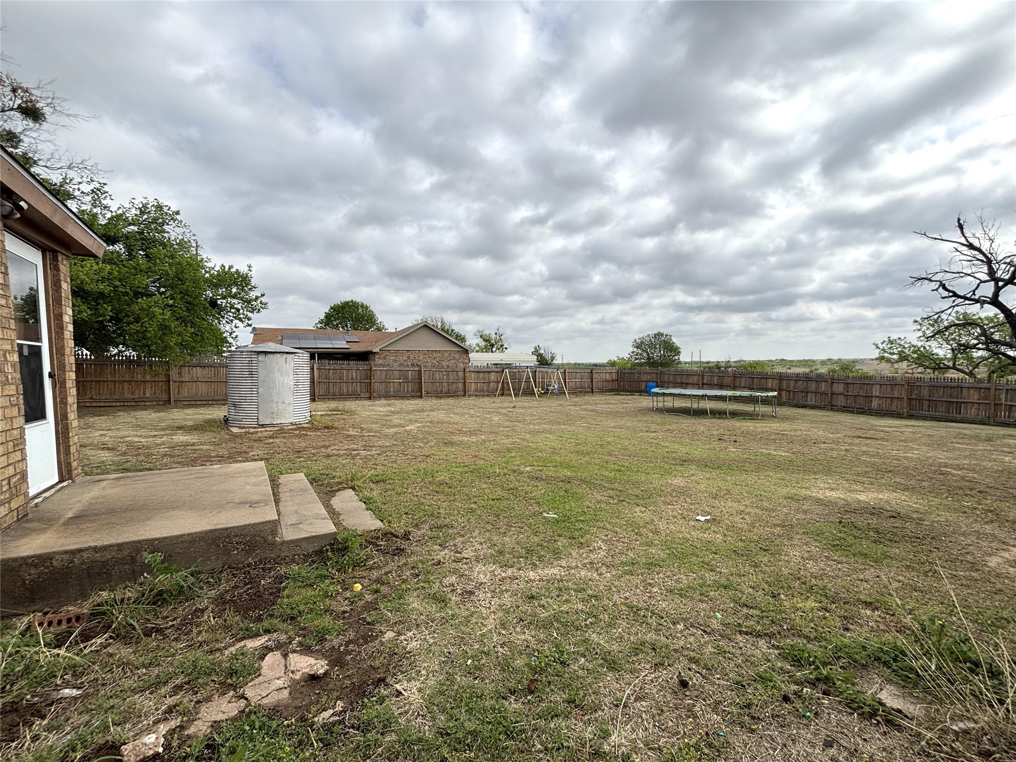 214 E Fourth Henrietta TX 76365