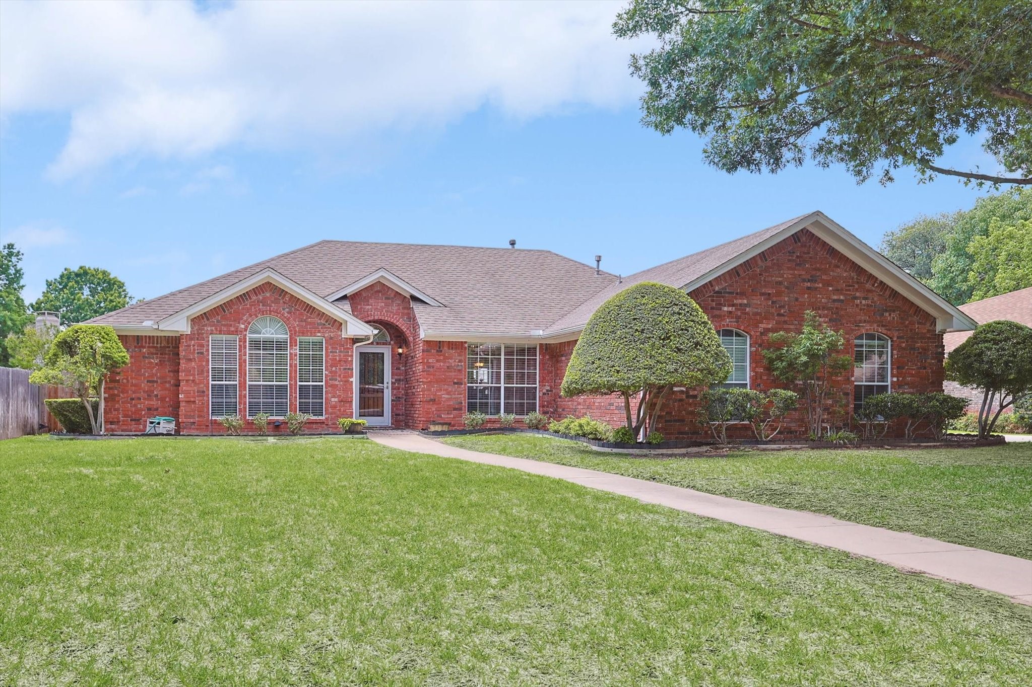 1510 Pickwick Lane Denton TX 76209