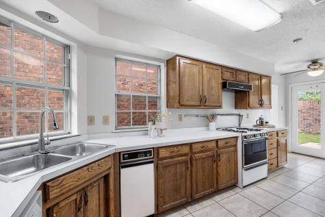 2925 Waterfront Drive Garland TX 75042