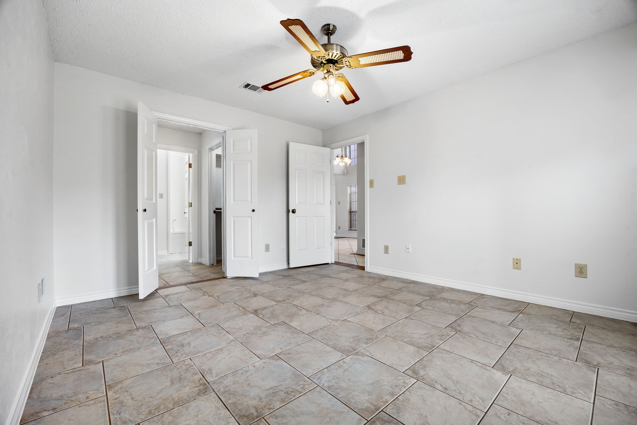 2925 Waterfront Drive Garland TX 75042