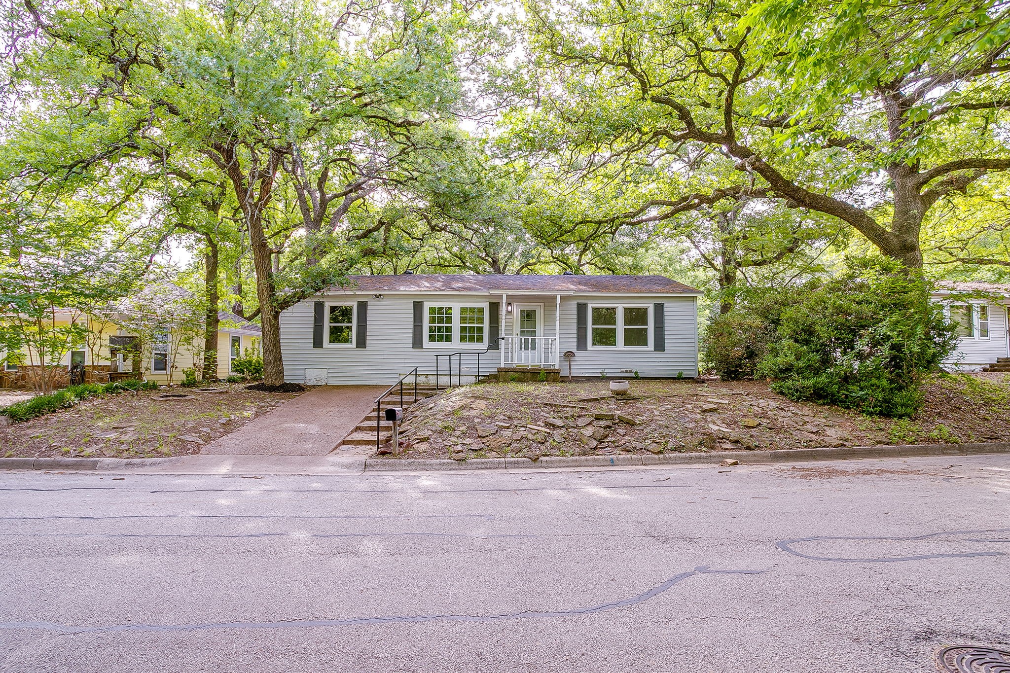 410 Case Street Weatherford TX 76086