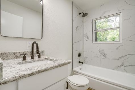410 Case Street Weatherford TX 76086