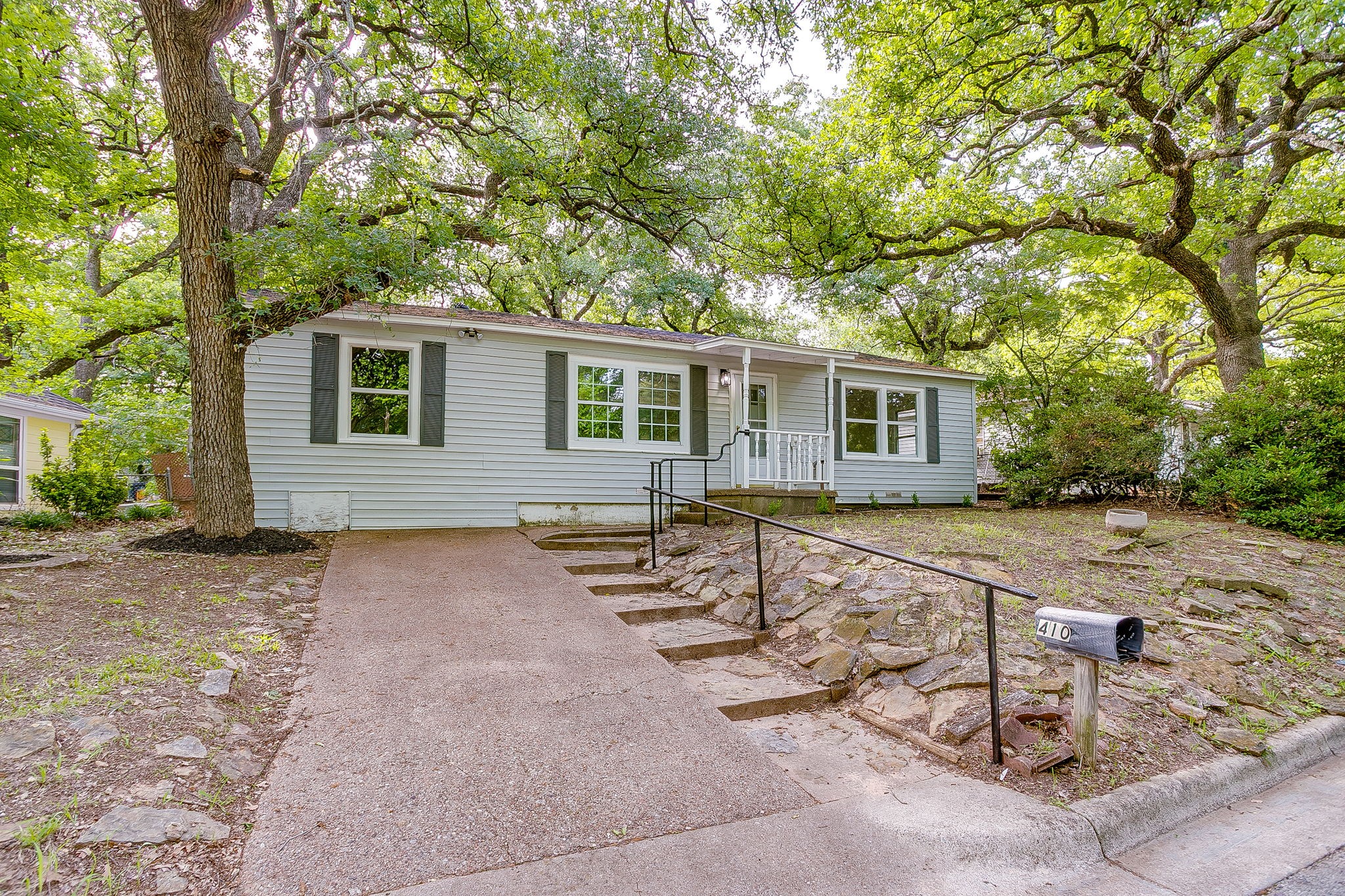 410 Case Street Weatherford TX 76086