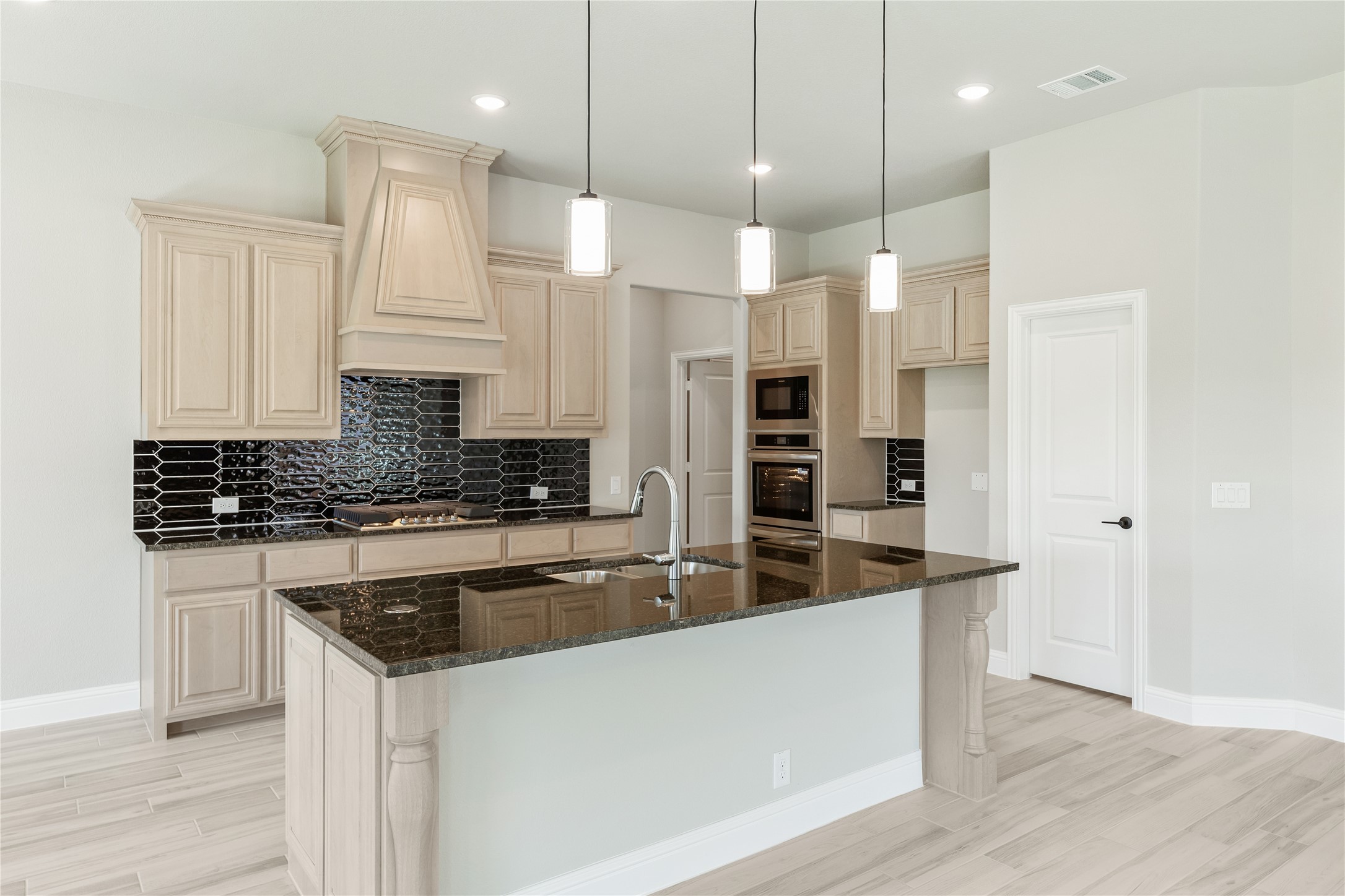 908 Lasalle Drive Red Oak TX 75154