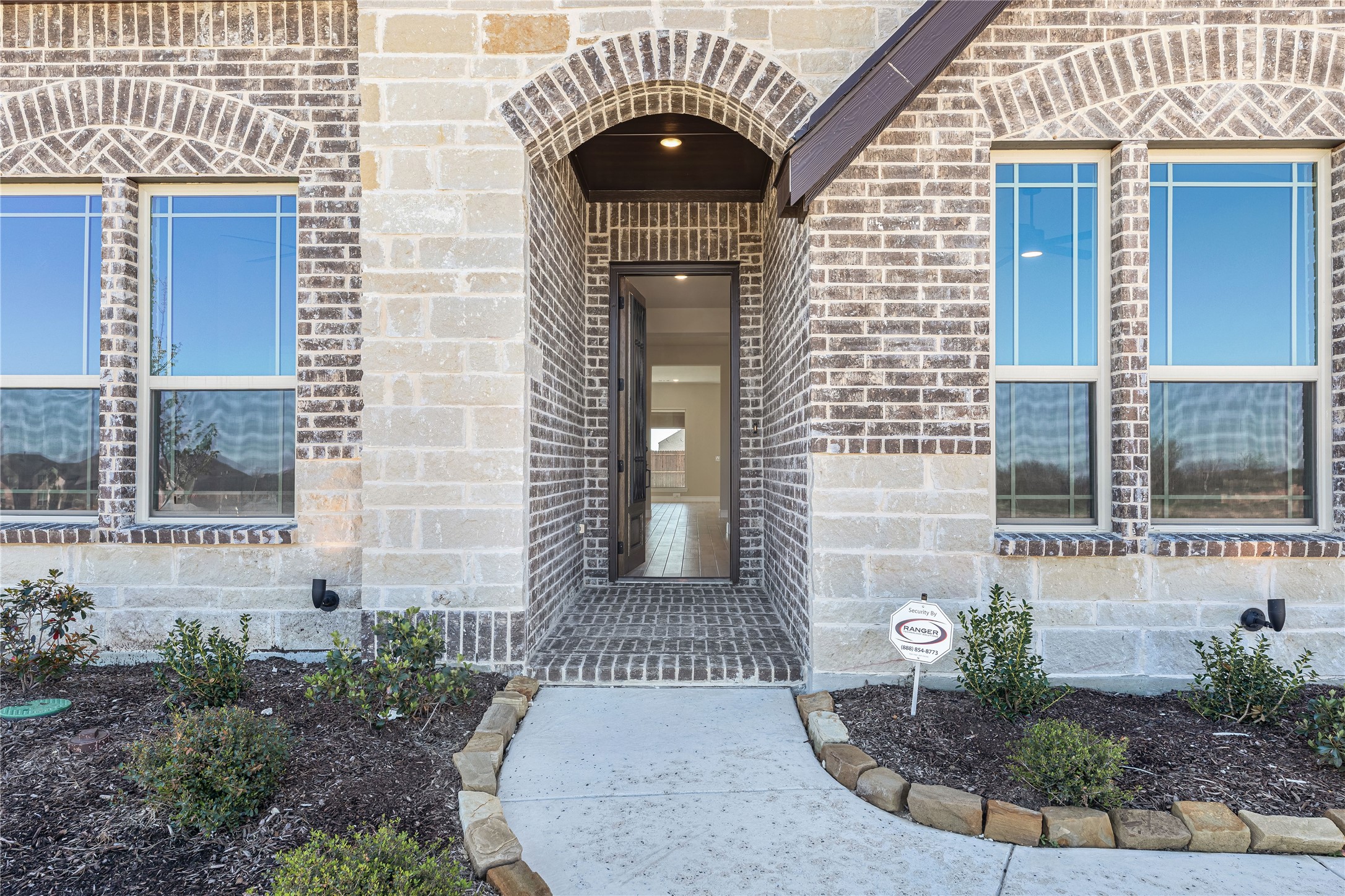 908 Lasalle Drive Red Oak TX 75154