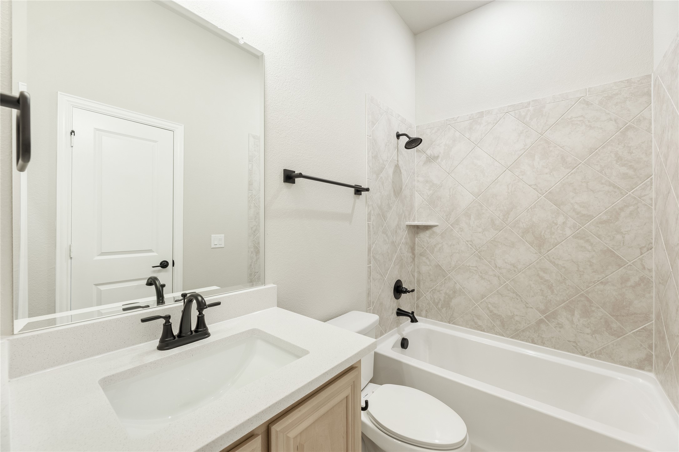 908 Lasalle Drive Red Oak TX 75154