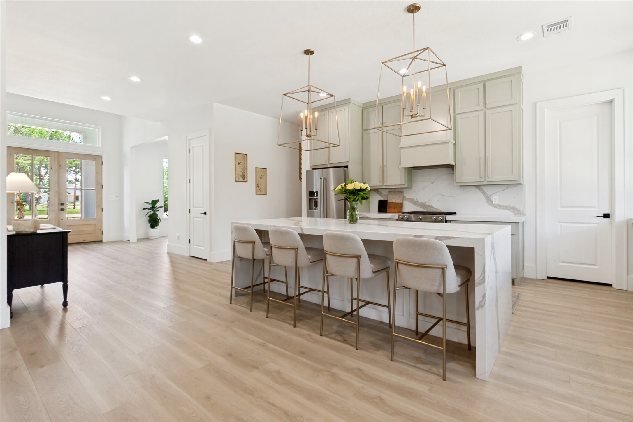 6401 Lyons Road Garland TX 75043