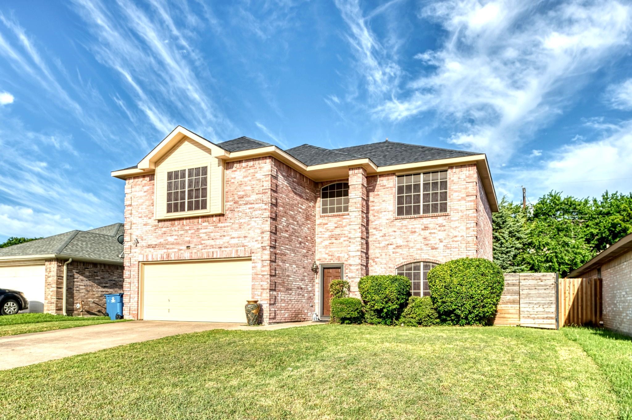 1505 Yellowbird Court Desoto TX 75115
