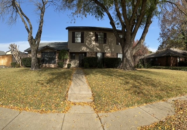 1935 Oakbluff Drive Carrollton TX 75007