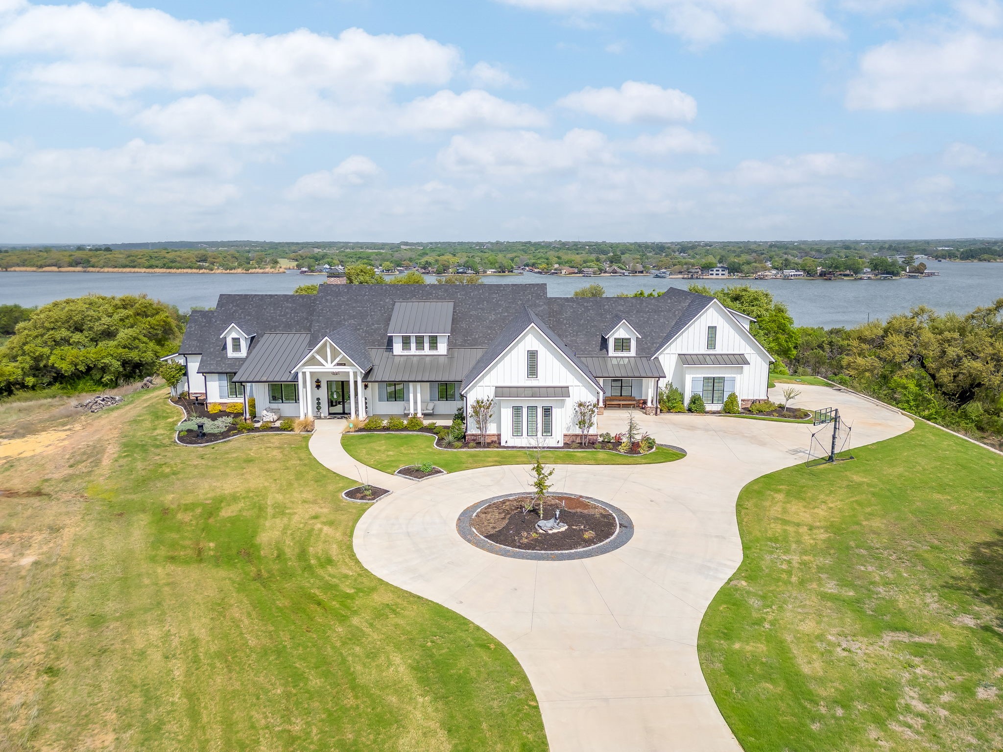 8070 Brownie Luker Boulevard Granbury TX 76048