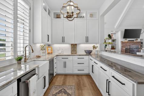 8070 Brownie Luker Boulevard Granbury TX 76048