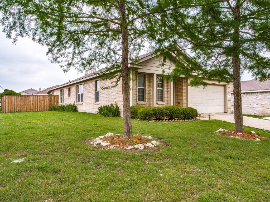 421 Sunrise Court Hutchins TX 75141