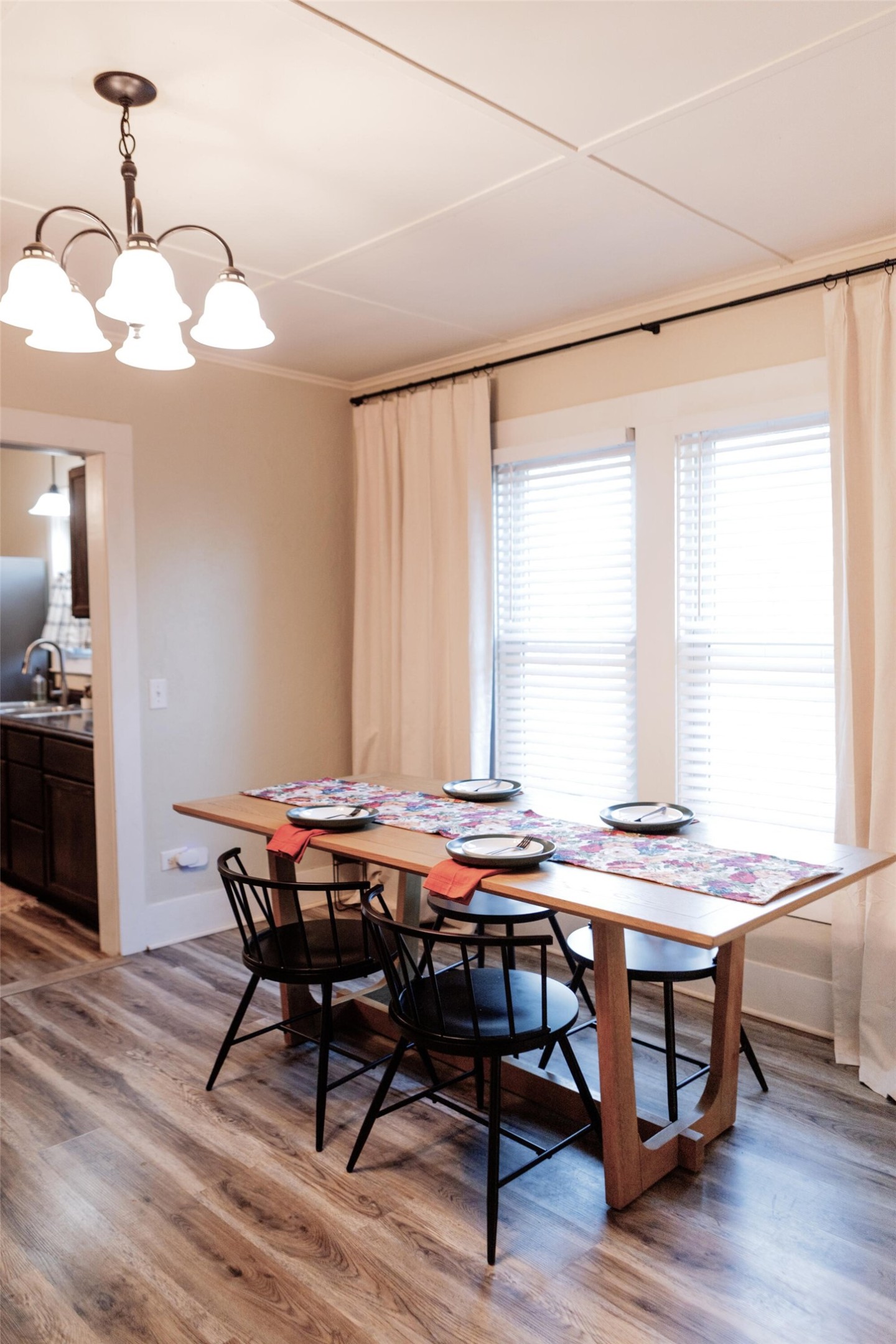 705 S Jackson Street Mcgregor TX 76657