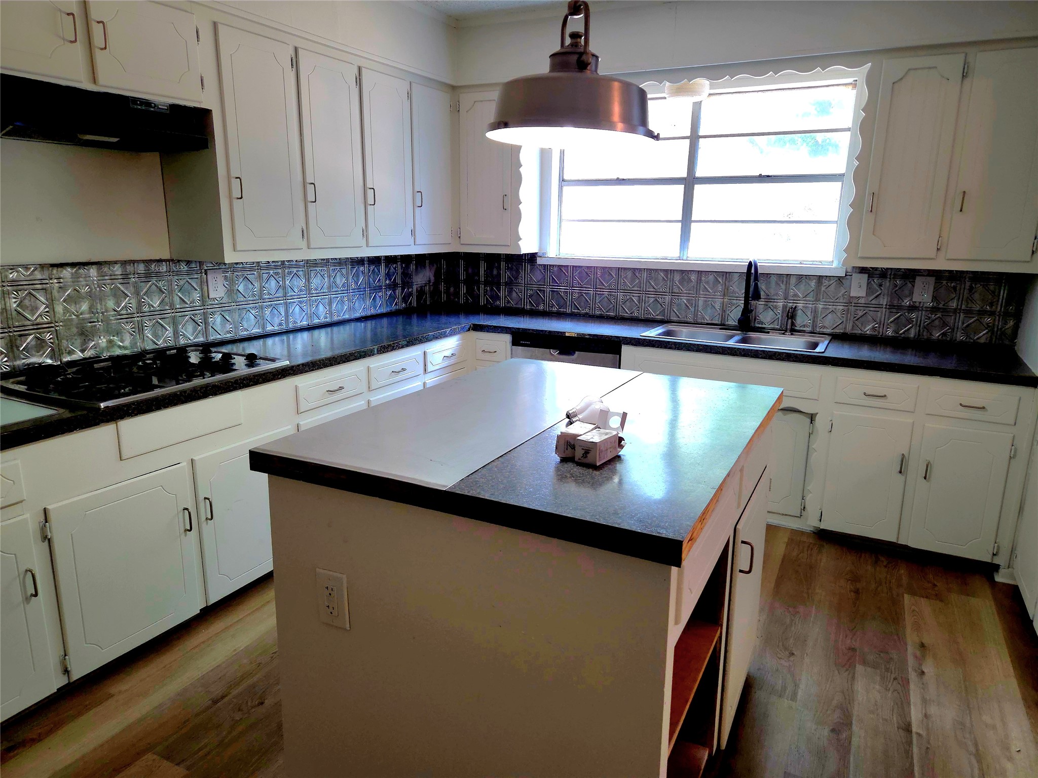 200 S Preston Street Wolfe City TX 75496