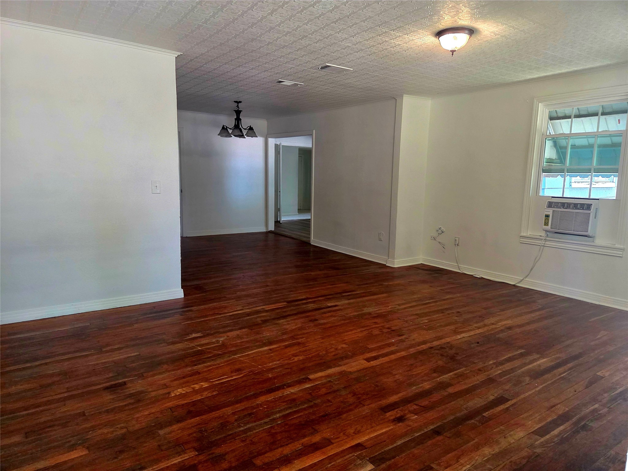200 S Preston Street Wolfe City TX 75496