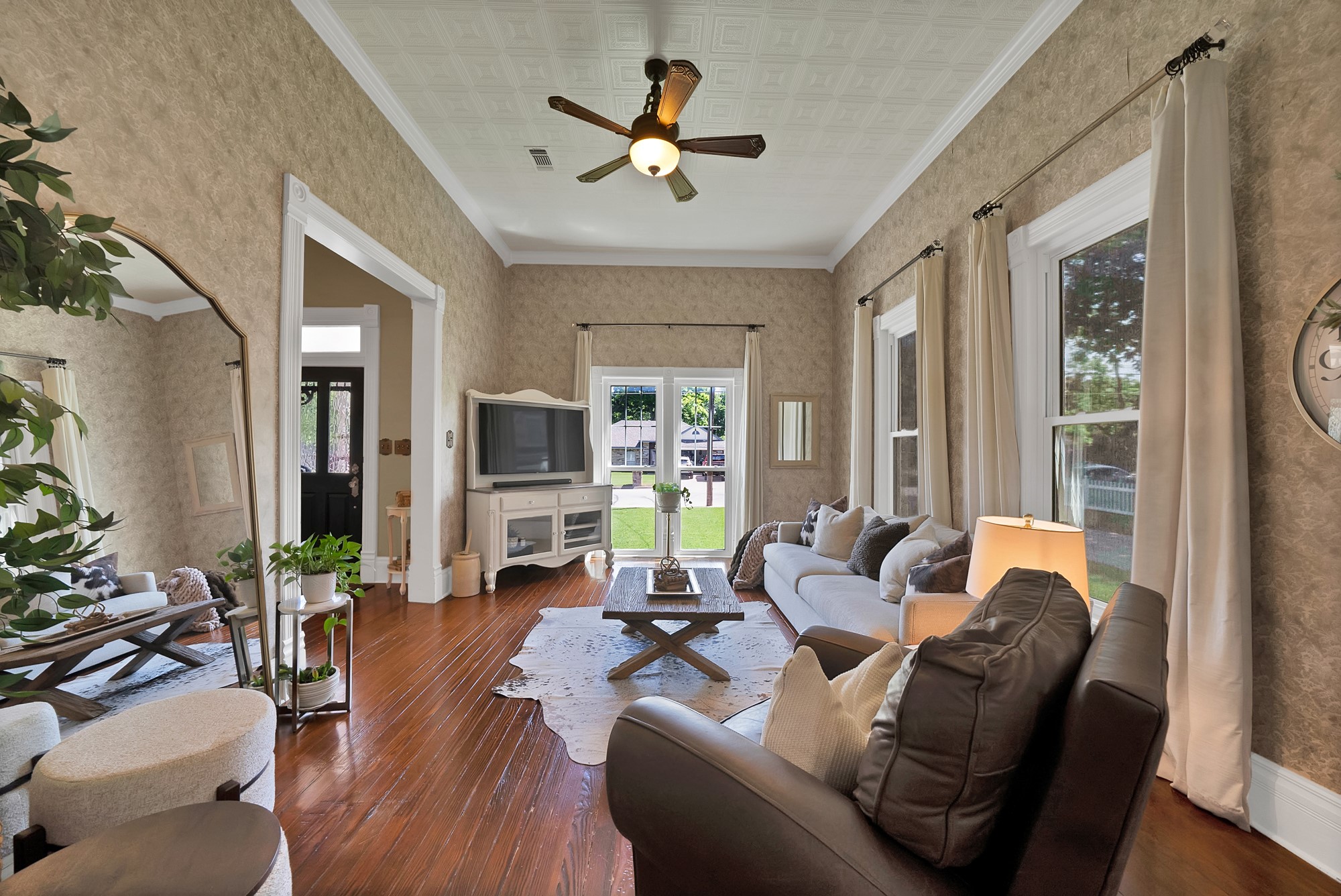 410 W Spring Street Weatherford TX 76086