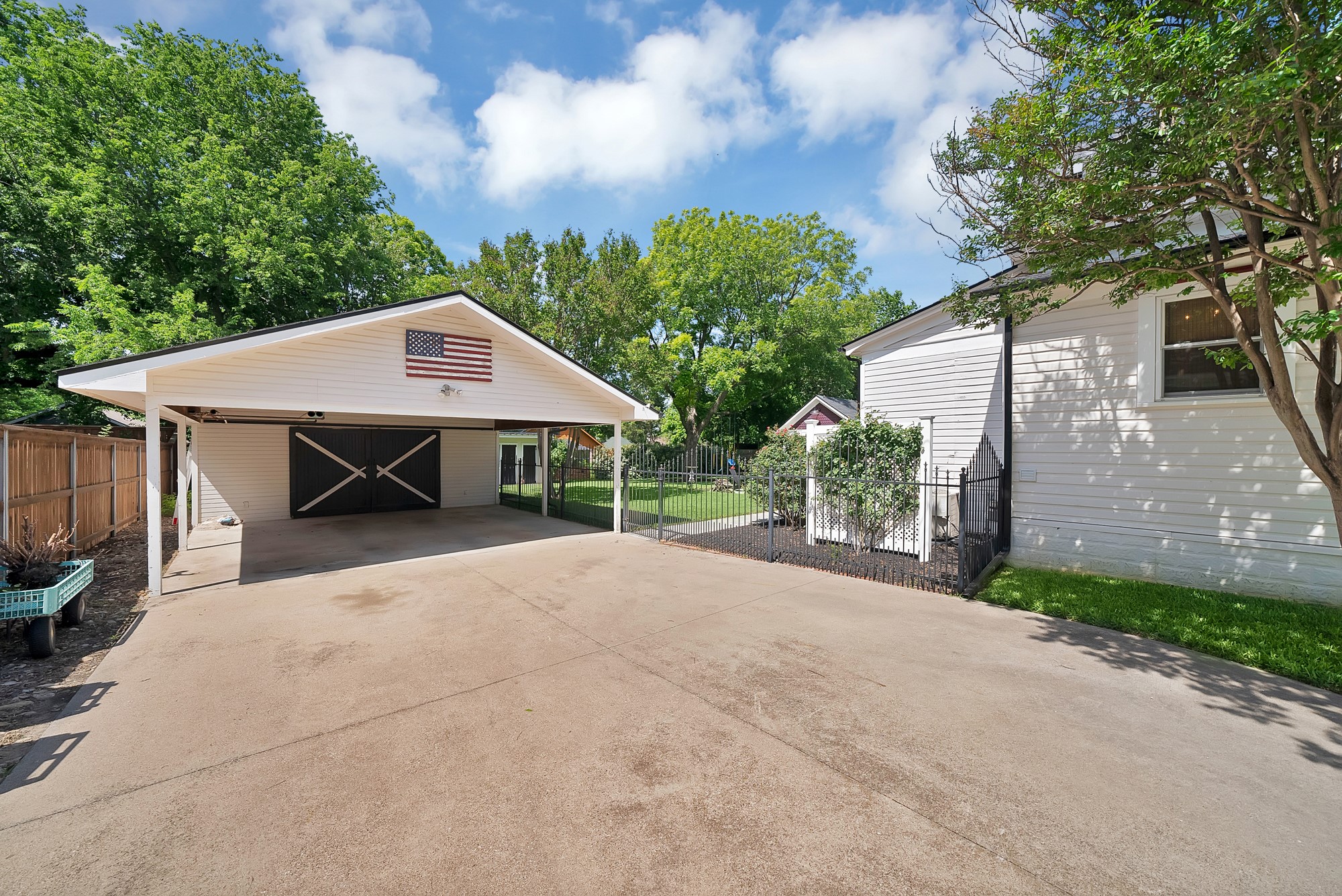 410 W Spring Street Weatherford TX 76086