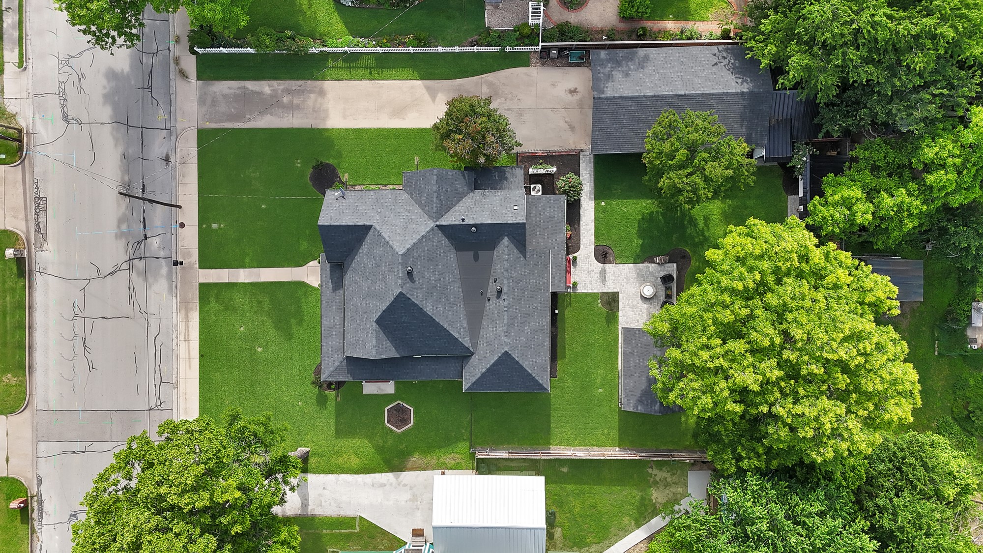 410 W Spring Street Weatherford TX 76086