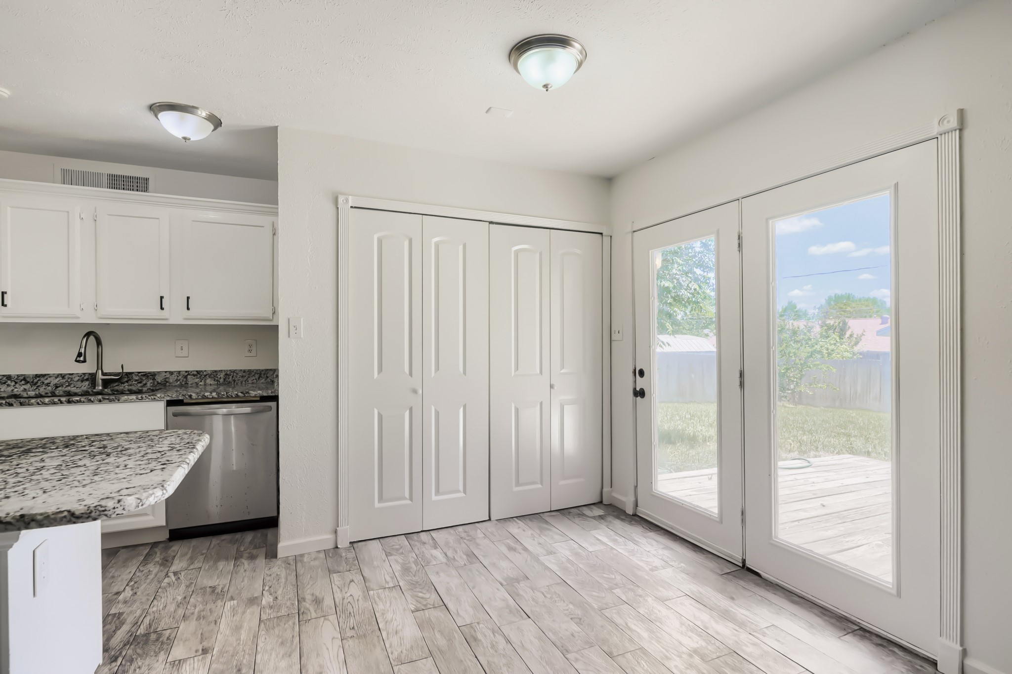 804 Netherland Drive Arlington TX 76017