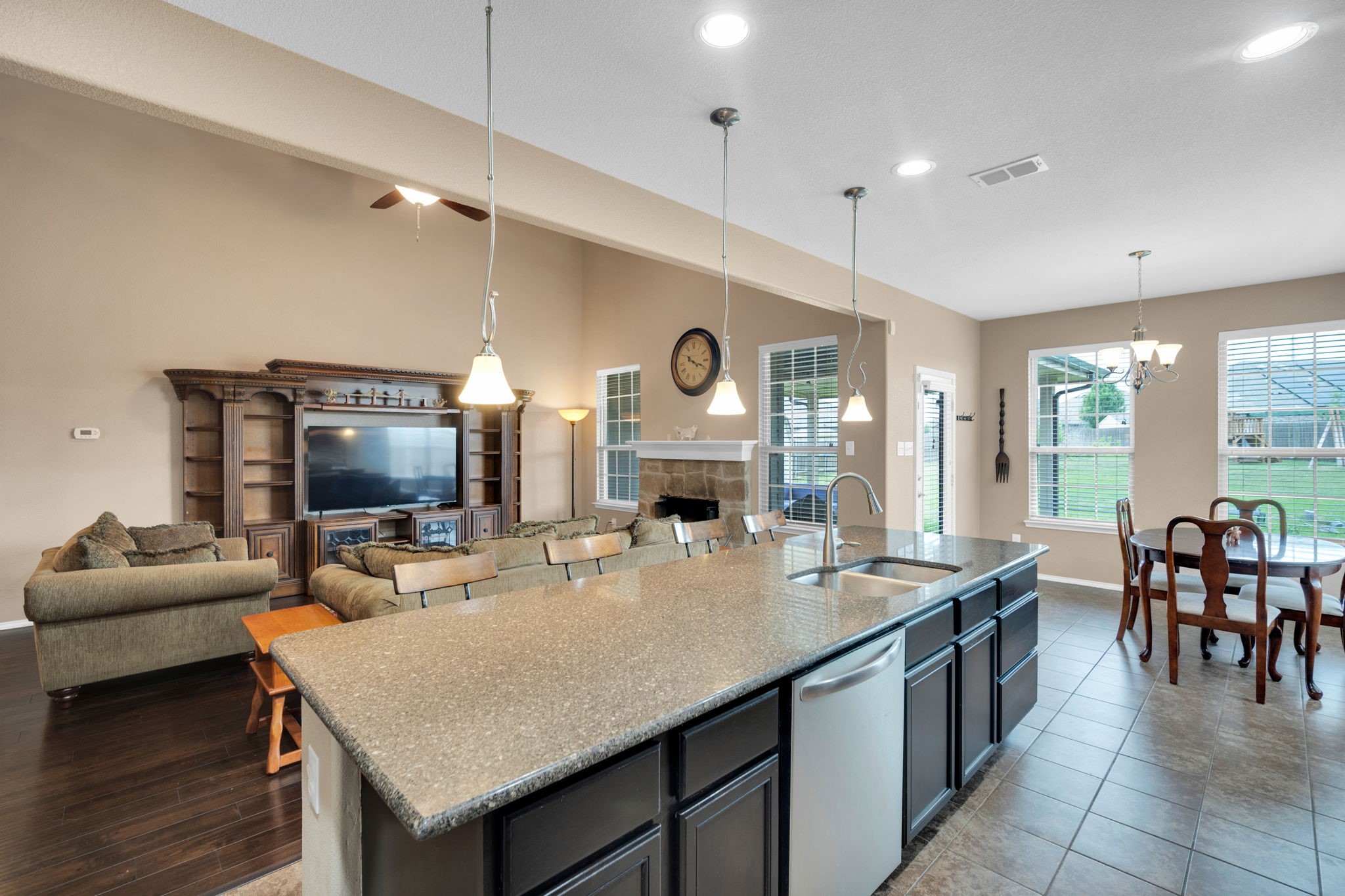 217 Belgian Street Waxahachie TX 75165