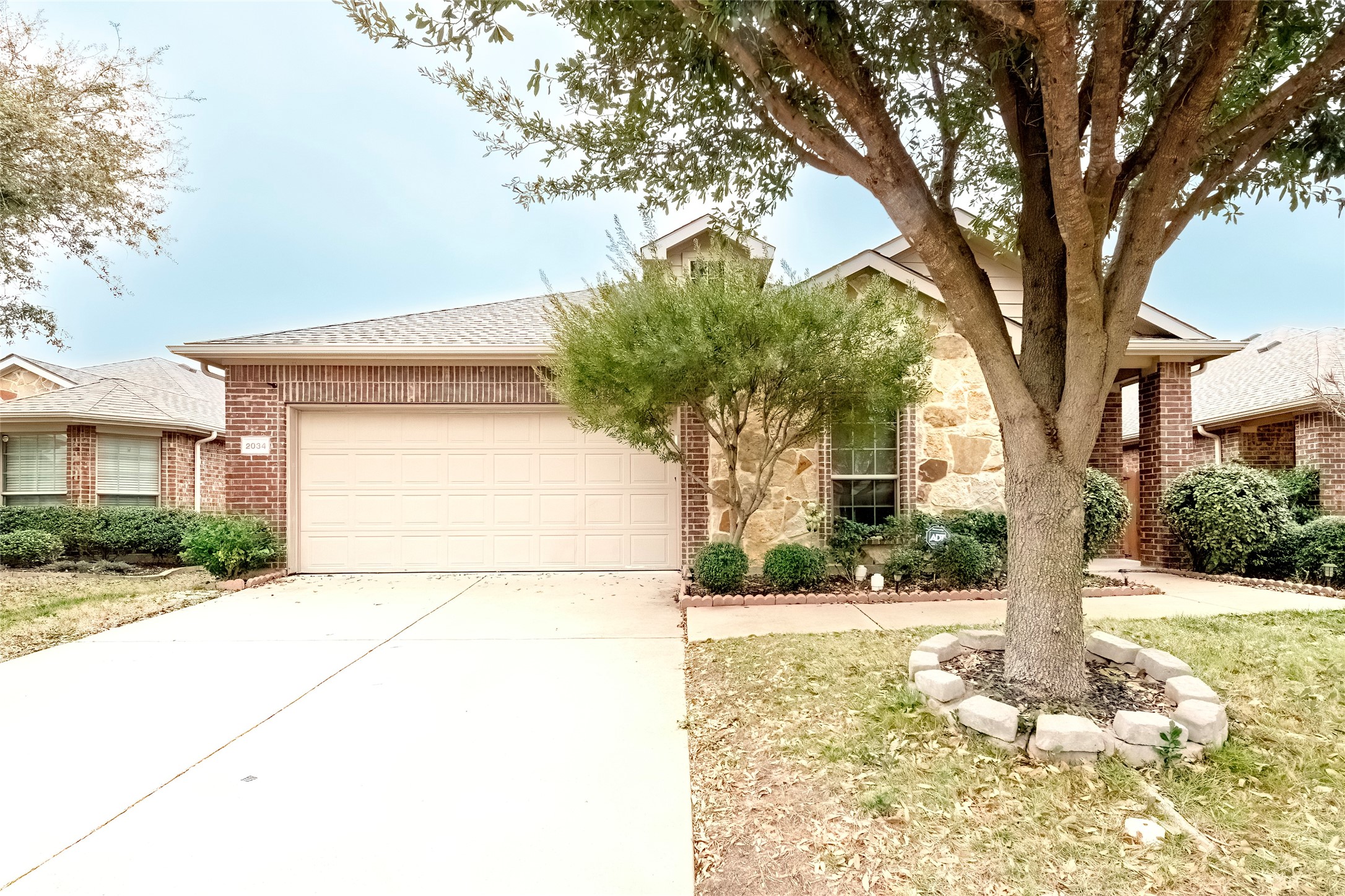 2034 Carriage Road Heartland TX 75126
