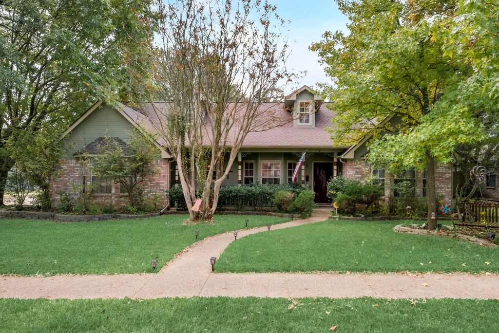 2 Atlantic Avenue Midlothian TX 76065