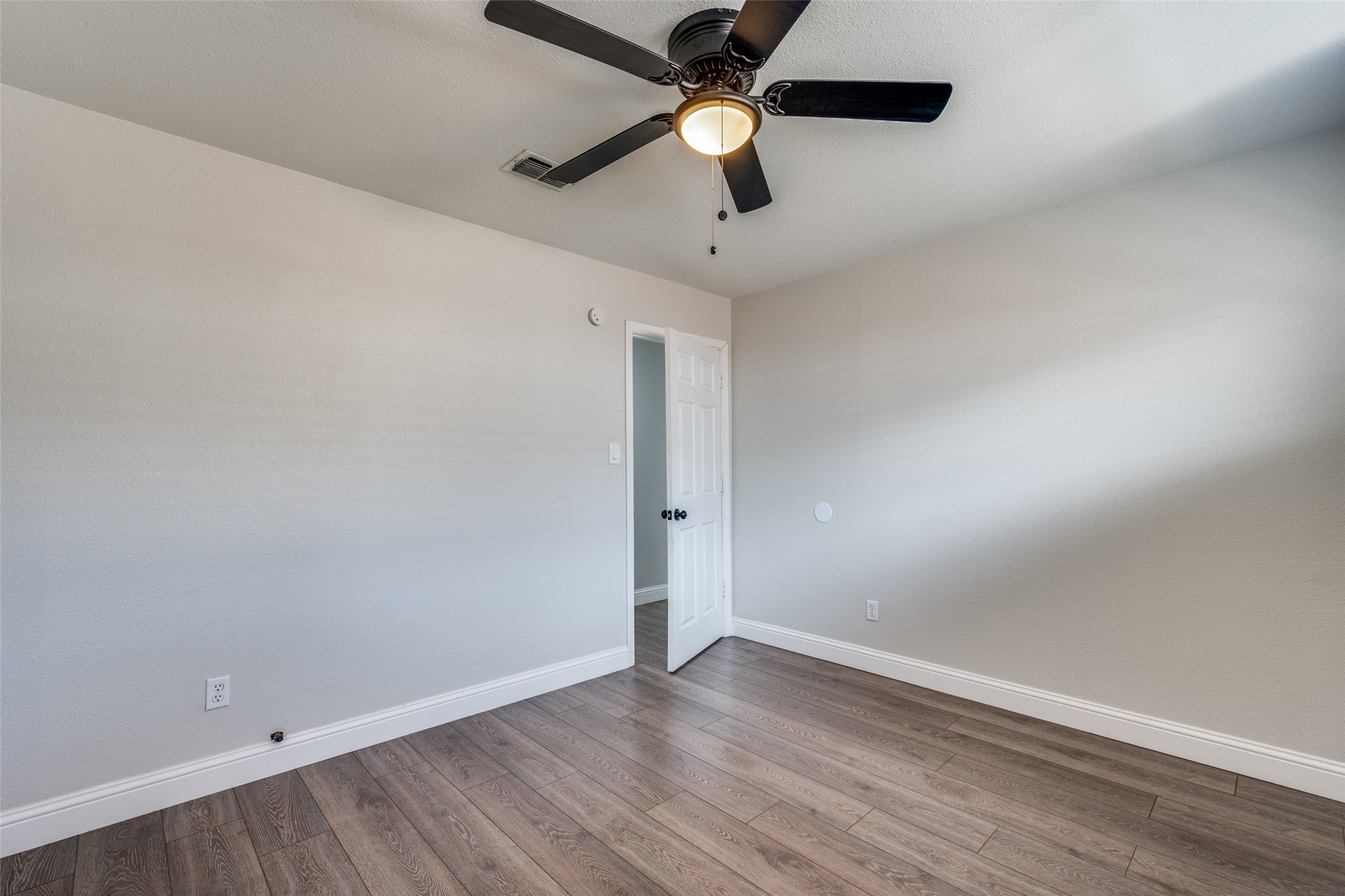 348 Thompson Street Fort Worth TX 76134