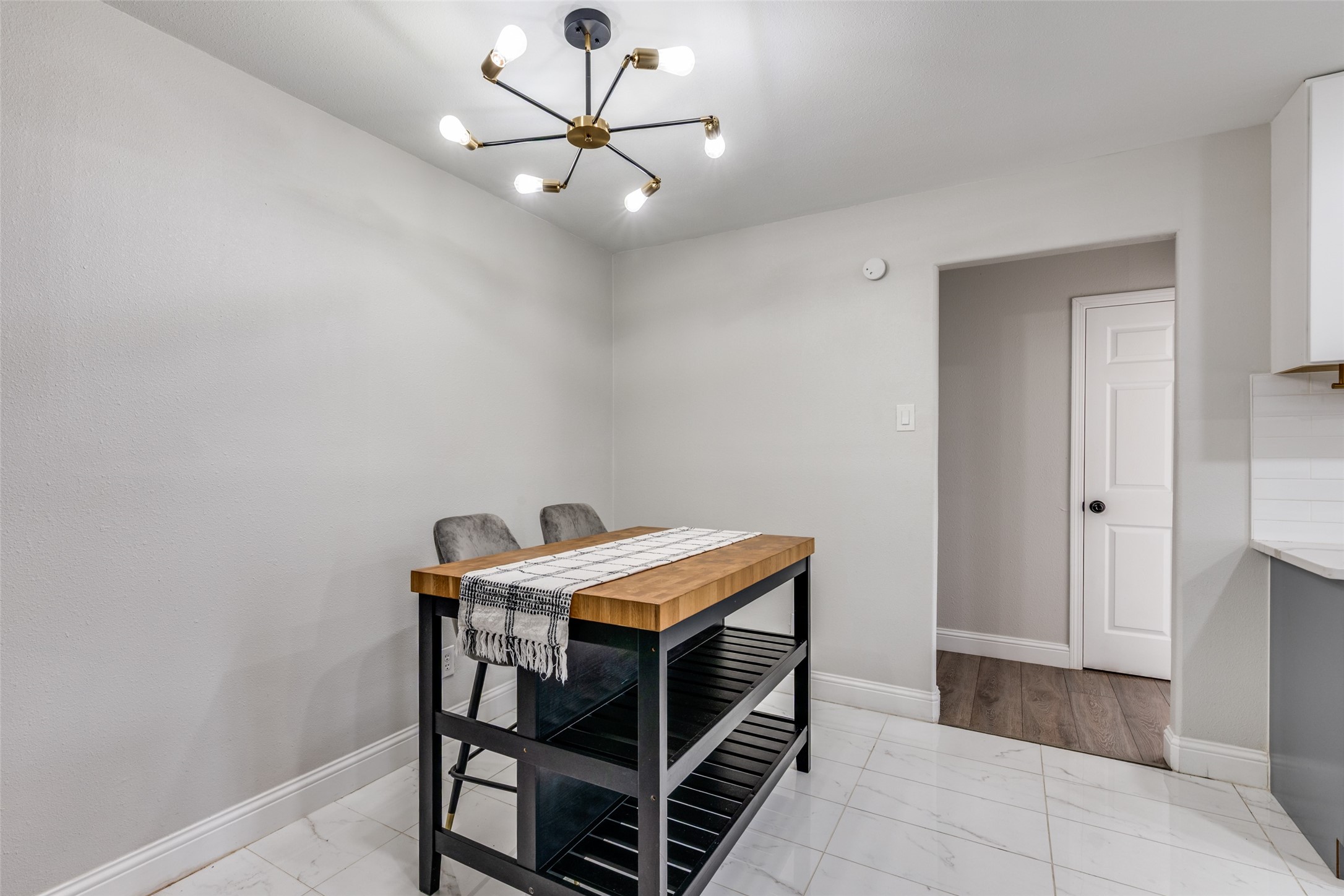 348 Thompson Street Fort Worth TX 76134