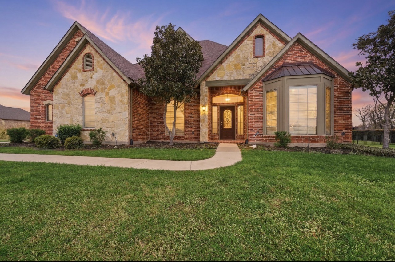 132 Silver Rose Boulevard Burleson TX 76028