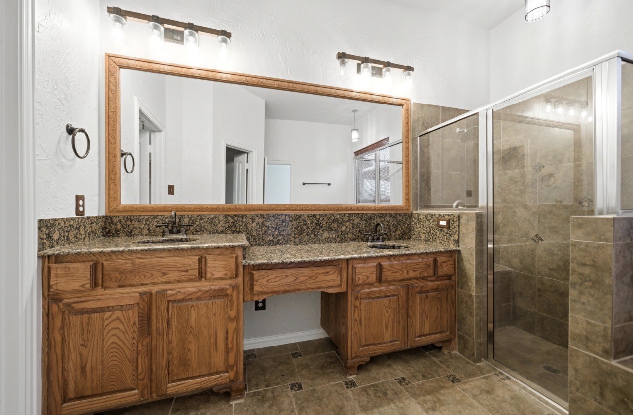 132 Silver Rose Boulevard Burleson TX 76028