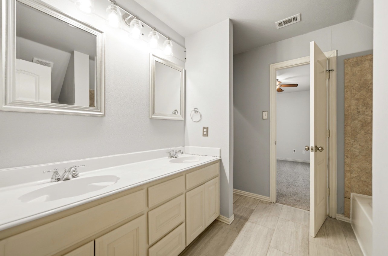 132 Silver Rose Boulevard Burleson TX 76028