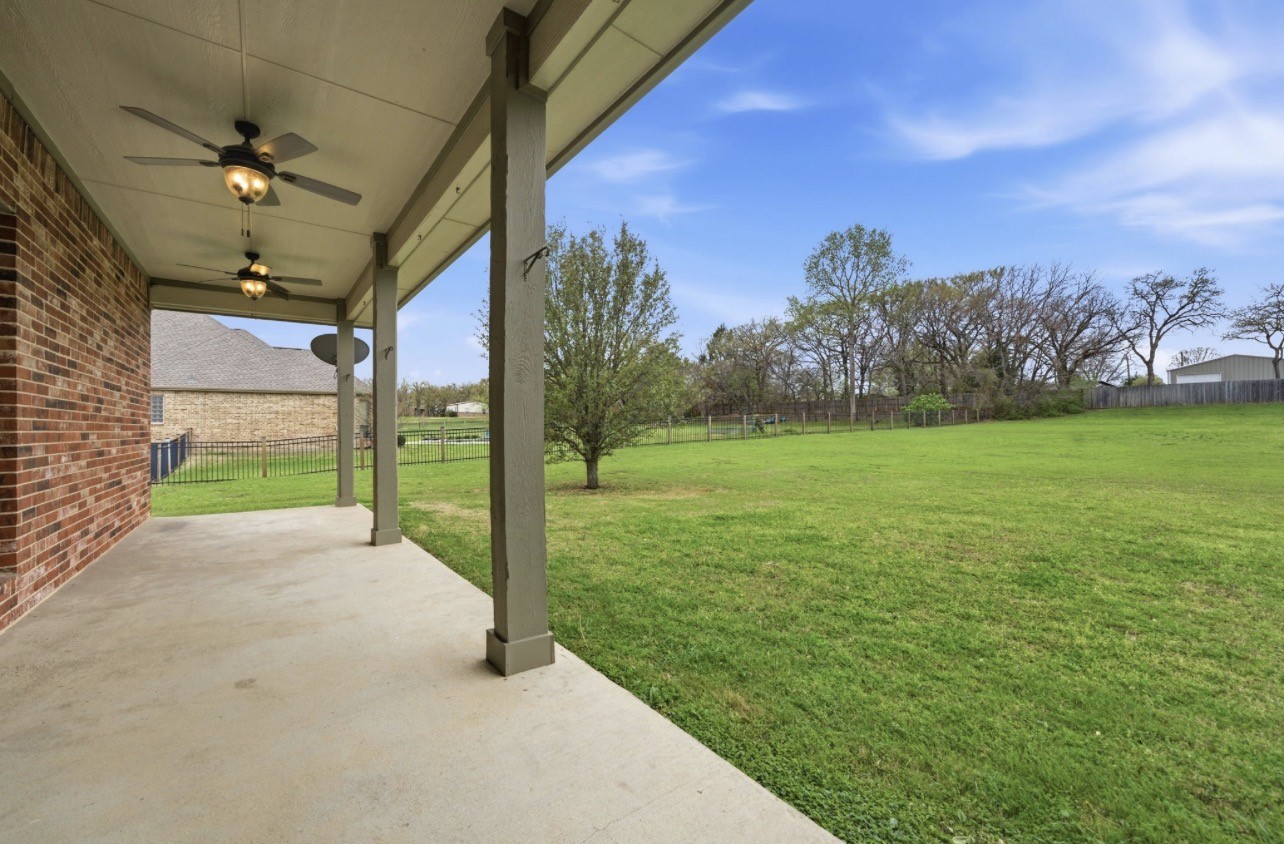 132 Silver Rose Boulevard Burleson TX 76028