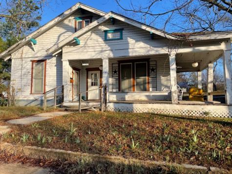 726 W Sherman Street Paris TX 75460
