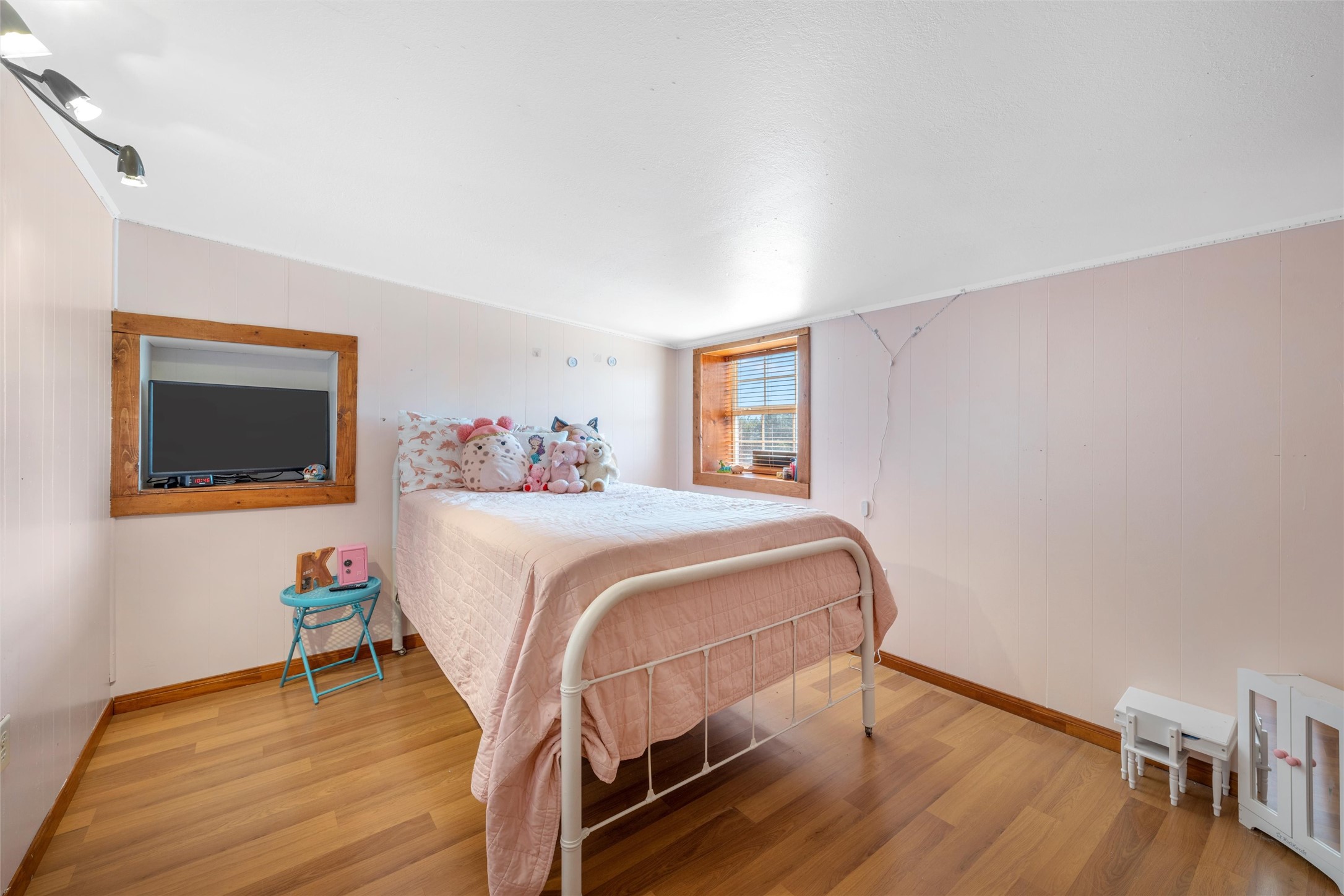 311 Cedar Ridge Drive China Spring TX 76633