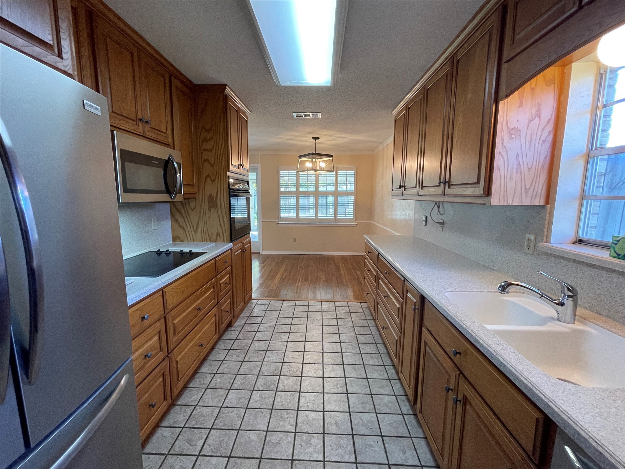 158 Poinsetta Circle Terrell TX 75160