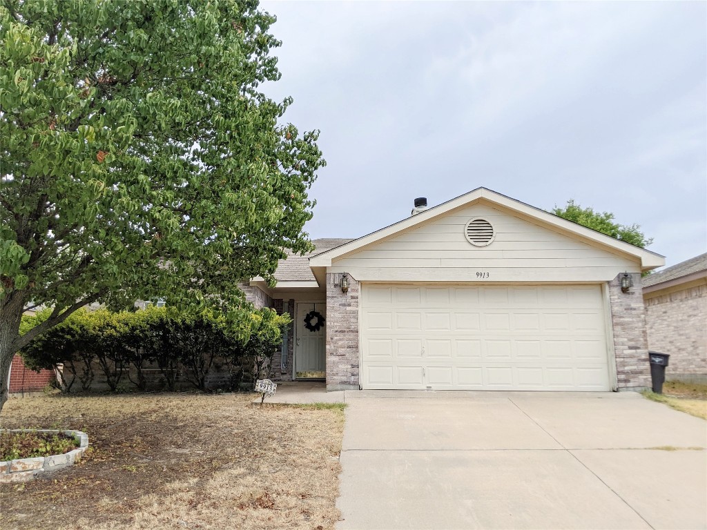 9913 Long Rifle Drive Fort Worth TX 76108