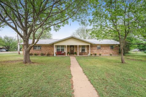 1556 County Road 1109e Rio Vista TX 76093