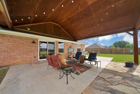 328 E Vaughn Road Cleburne TX 76031