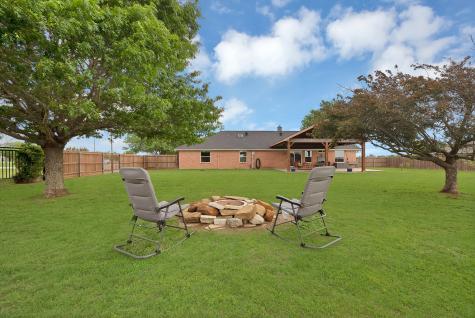 328 E Vaughn Road Cleburne TX 76031