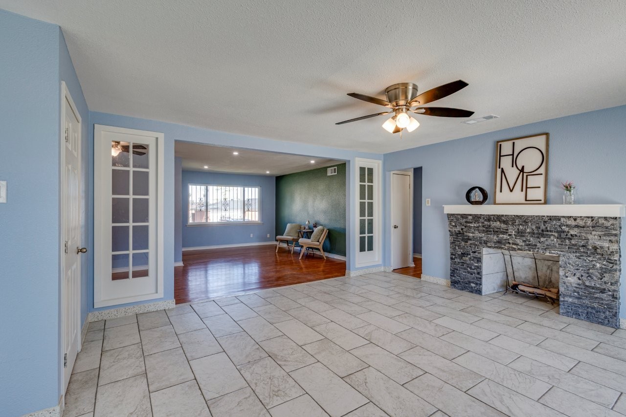 1530 Caravan Trail Dallas TX 75241