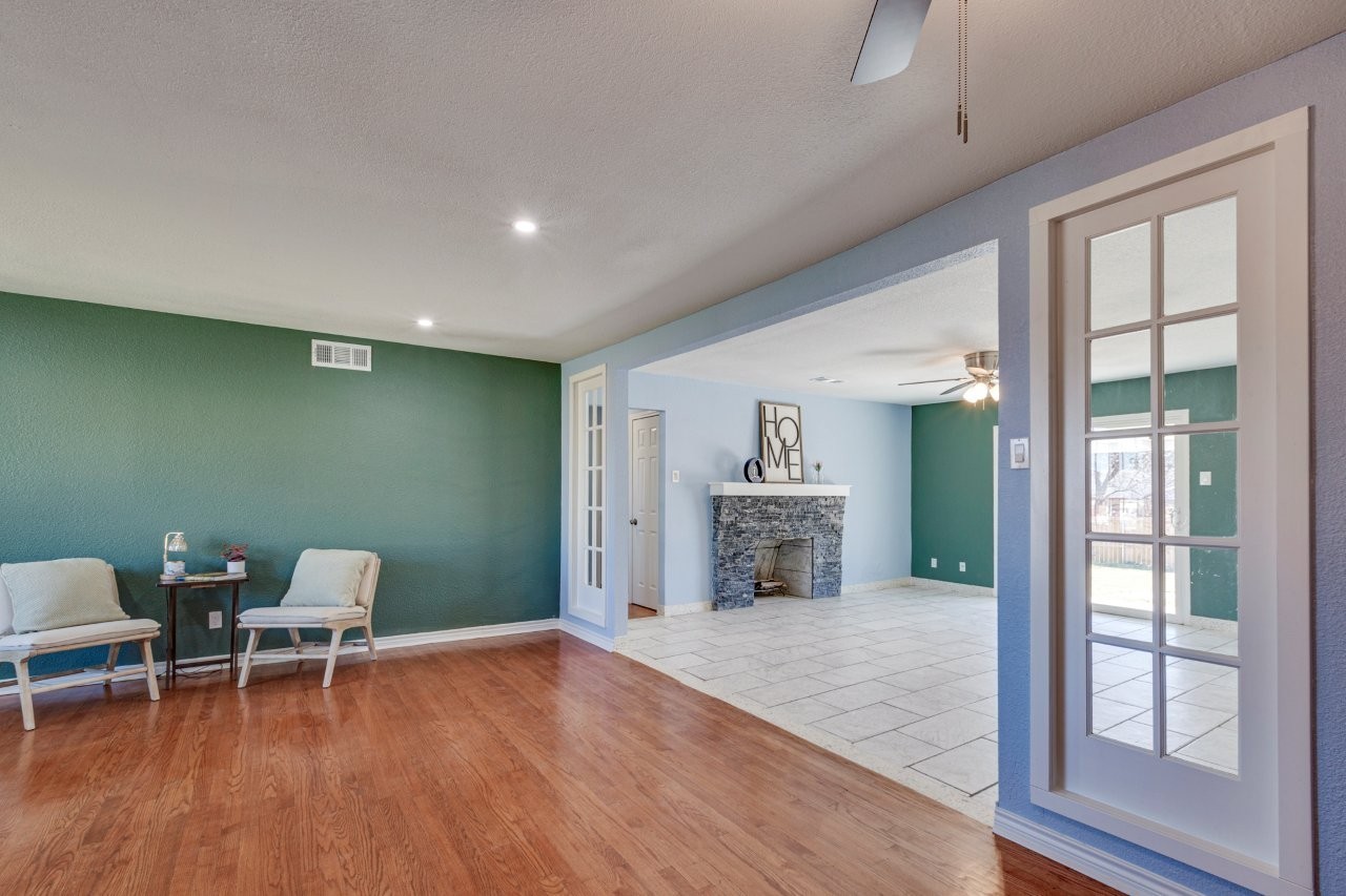 1530 Caravan Trail Dallas TX 75241