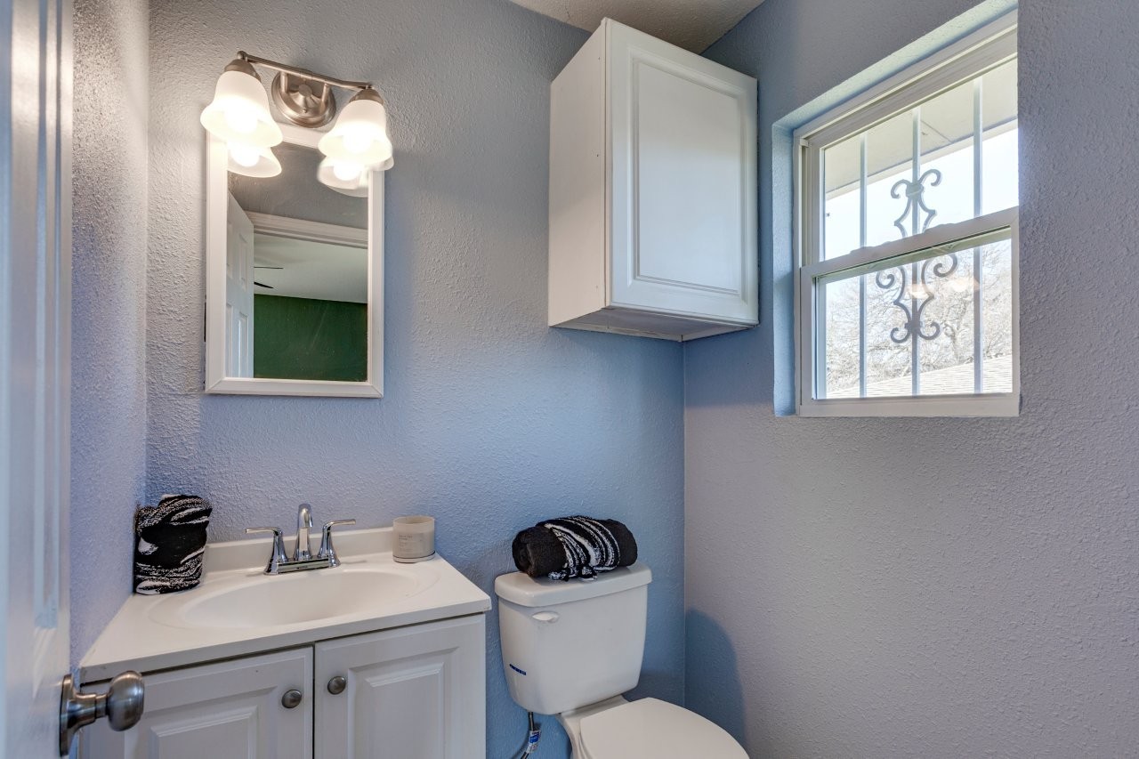 1530 Caravan Trail Dallas TX 75241