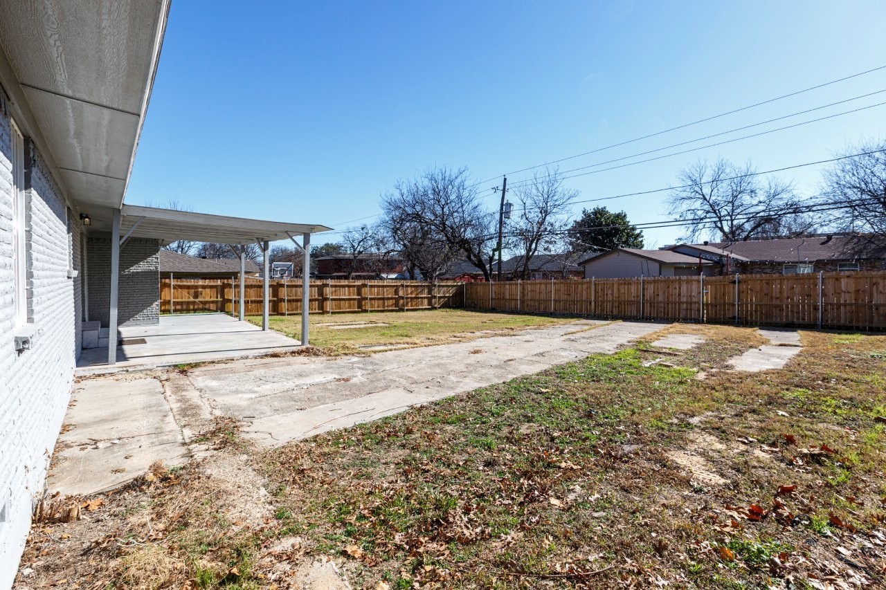 1530 Caravan Trail Dallas TX 75241