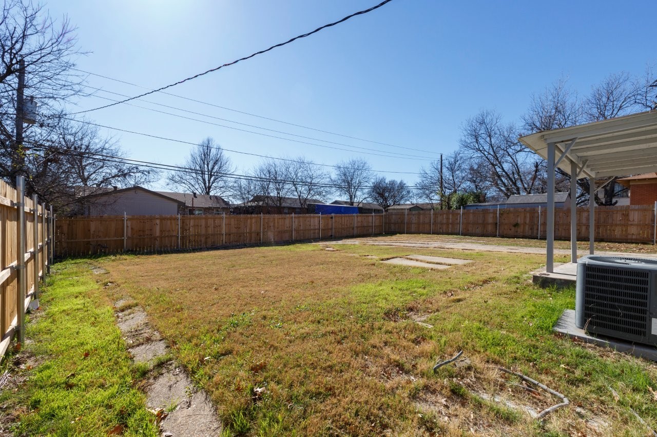 1530 Caravan Trail Dallas TX 75241