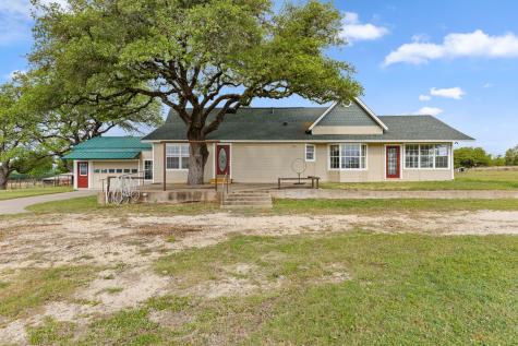 589 County Road 4150 Clifton TX 76634
