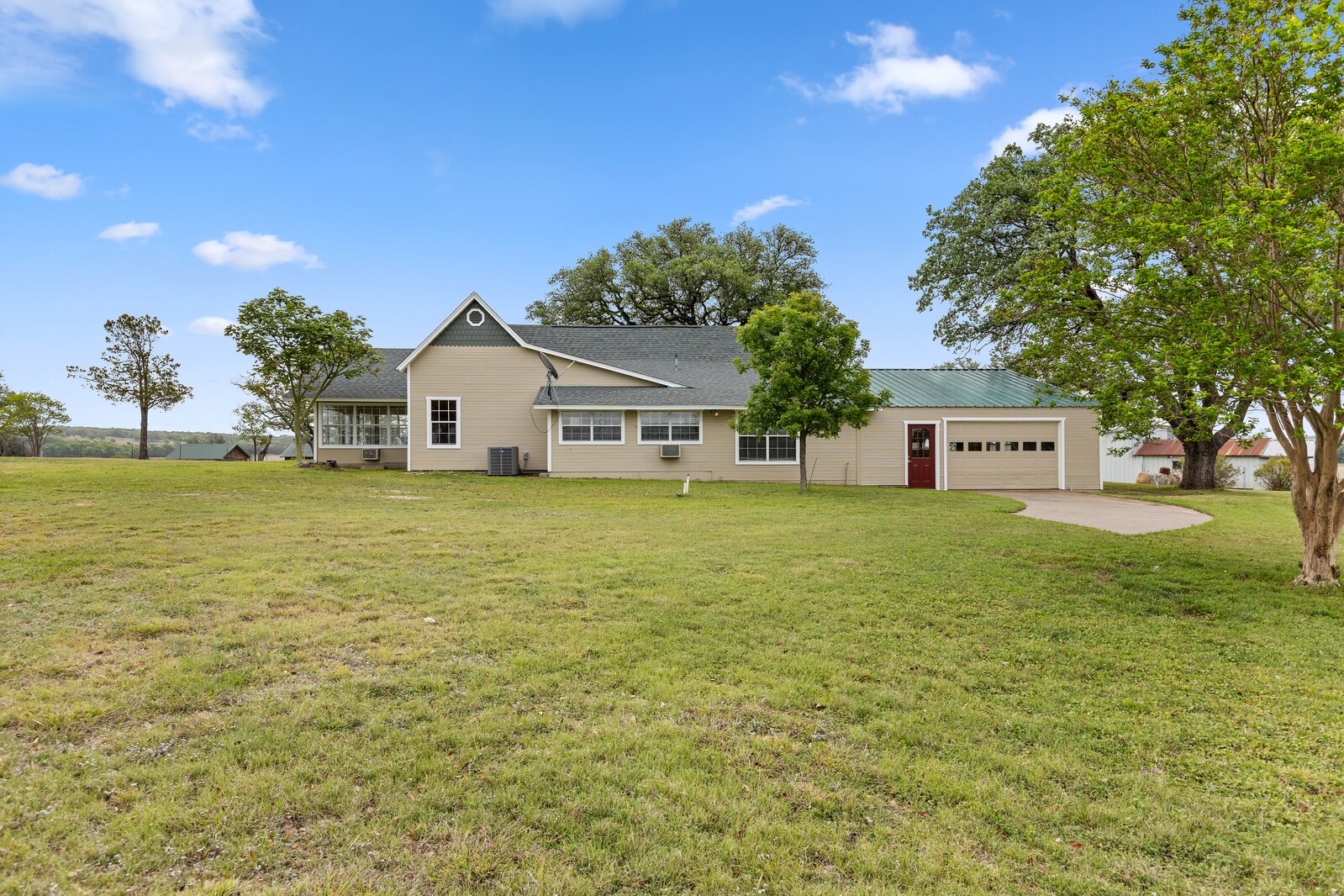 589 County Road 4150 Clifton TX 76634