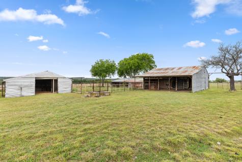 589 County Road 4150 Clifton TX 76634