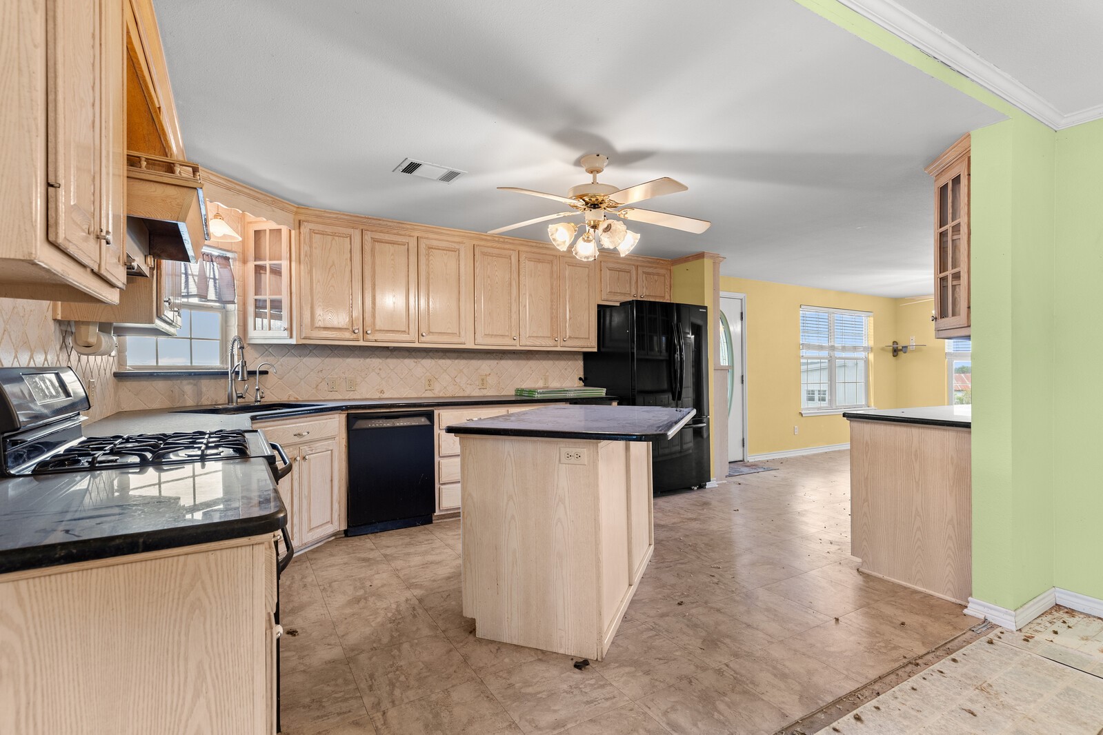 589 County Road 4150 Clifton TX 76634