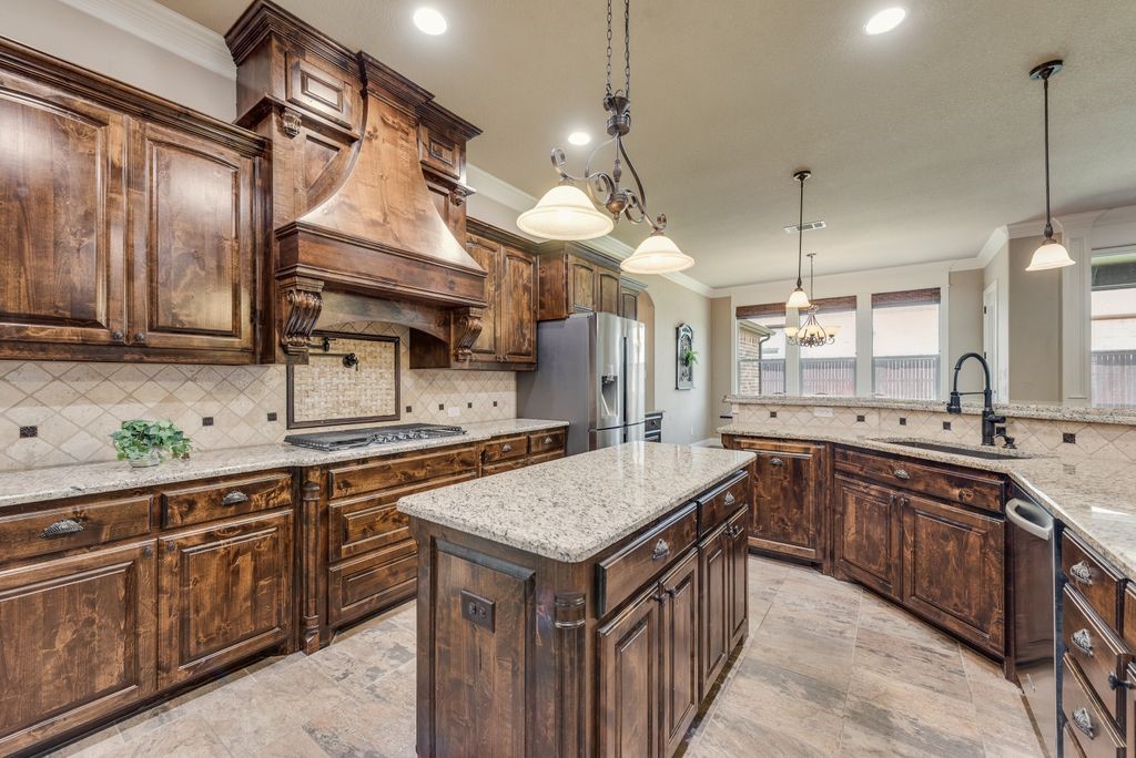 8704 Shadywood Lane North Richland Hills TX 76182